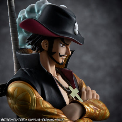Sur Commande - One Piece - Hawk Eye Dracule Mihawk Ver.R - Statuette Megahouse