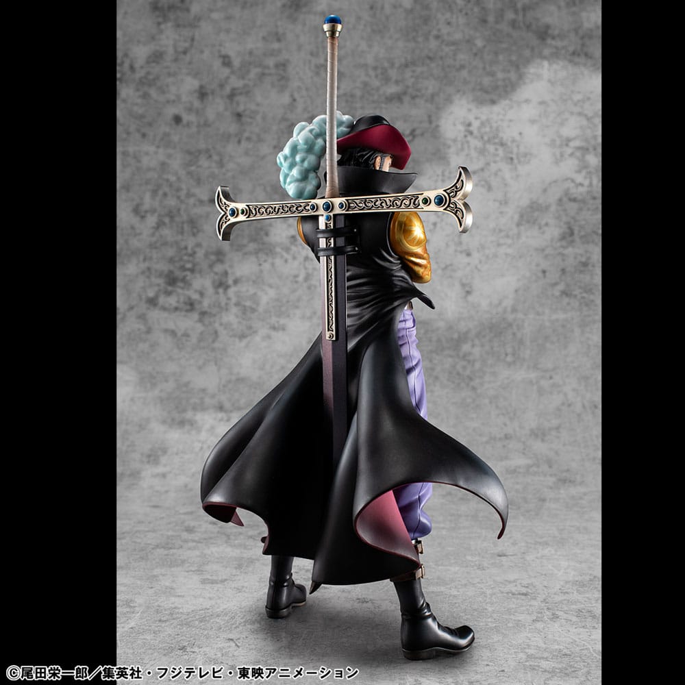 Sur Commande - One Piece - Hawk Eye Dracule Mihawk Ver.R - Statuette Megahouse