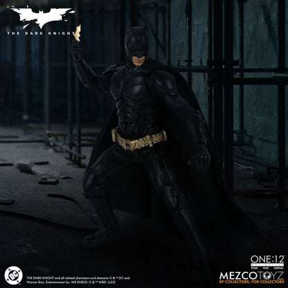 082026 - Batman - The Dark Knight (Le Film) - Figurine Articulée Mezco Toys