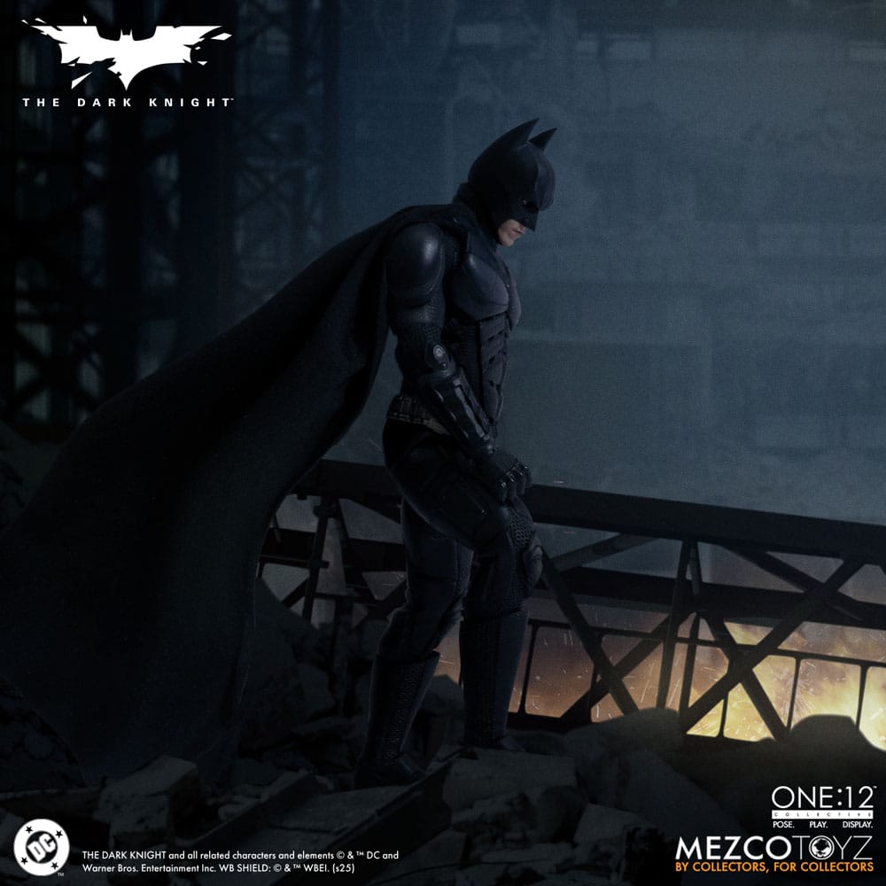 082026 - Batman - The Dark Knight (Le Film) - Figurine Articulée Mezco Toys