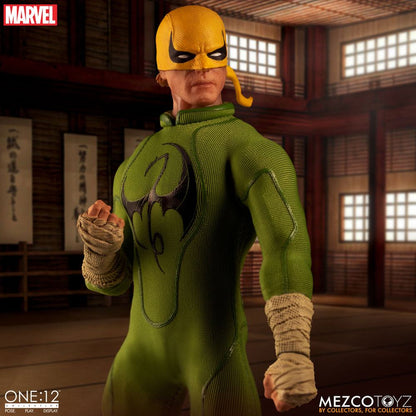 072027 - Marvel - Iron Fist - Figurine Articuléee Mezco Toys
