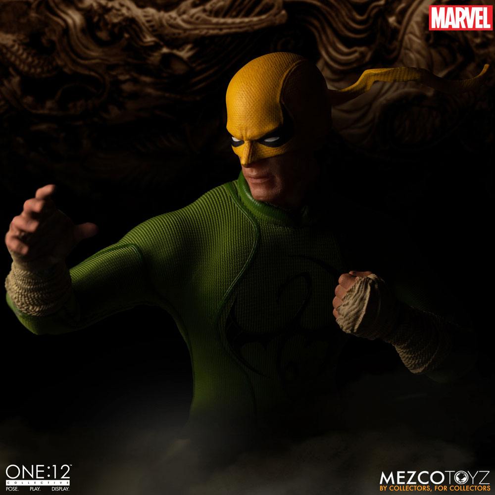072027 - Marvel - Iron Fist - Figurine Articuléee Mezco Toys