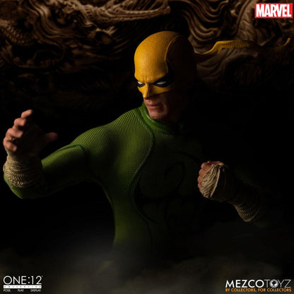 072027 - Marvel - Iron Fist - Figurine Articuléee Mezco Toys