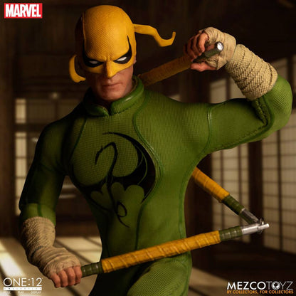 072027 - Marvel - Iron Fist - Figurine Articuléee Mezco Toys
