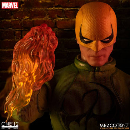 072027 - Marvel - Iron Fist - Figurine Articuléee Mezco Toys