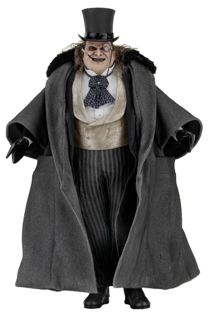 122025 - Batman (Le Défi) - Mayoral Pinguin (Danny DeVito) - Figurine Articulée Neca