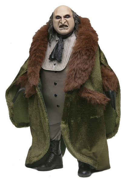 112026 - Batman Returns  - The Penguin 1992 (Clothed) - Figurine Articulée Neca