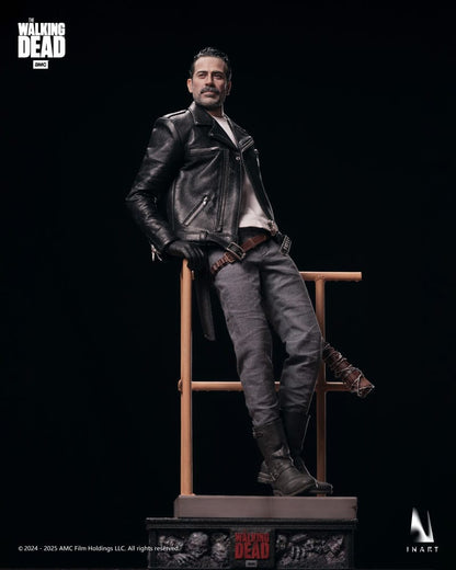 112026 - The Walking Dead - Negan Smith - Figurine Articulée Queen Studios