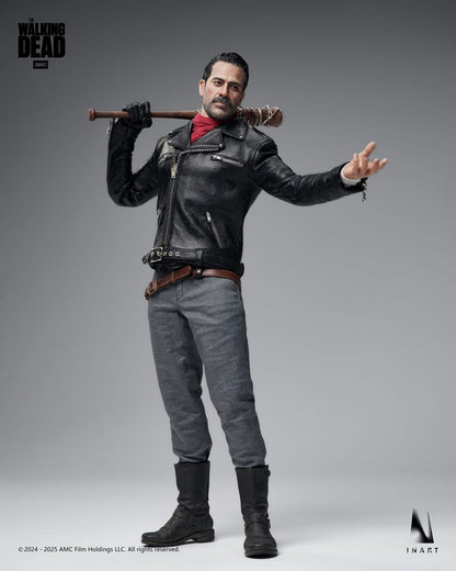 112026 - The Walking Dead - Negan Smith - Figurine Articulée Queen Studios